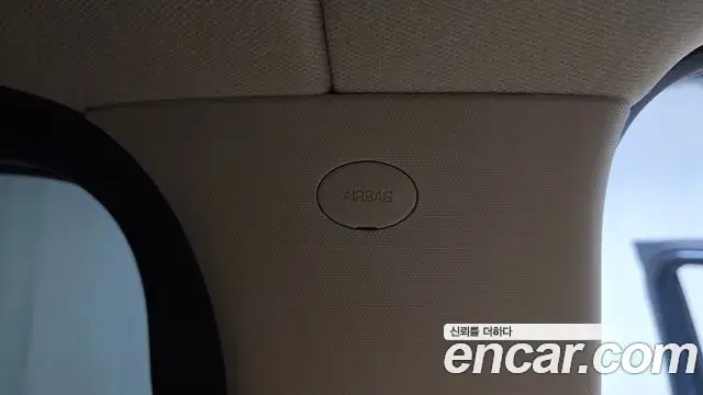 Hyundai Staria 2024 — Photo 5/30