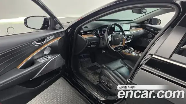 Kia The K9 2022 — Photo 10/20