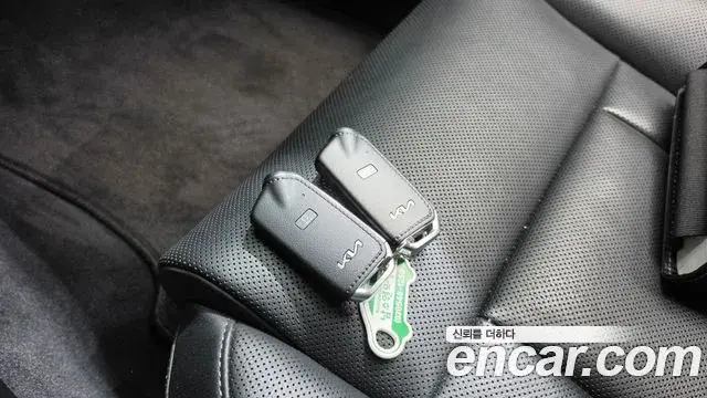 Kia The K9 2022 — Photo 16/20