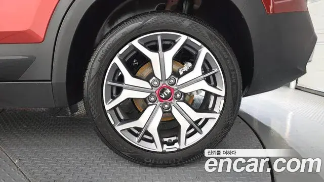 Kia Seltos 2020 — Şəkil 3/31
