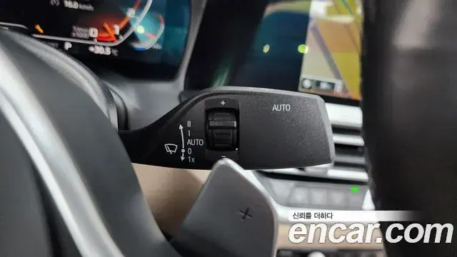 BMW 3 Series 2021 — Şəkil 16/20