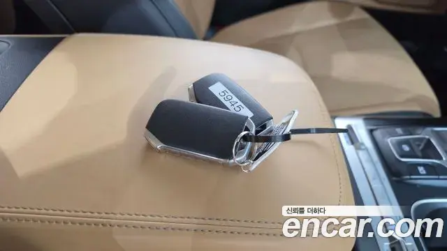 Kia Carnival 2021 — Şəkil 15/20