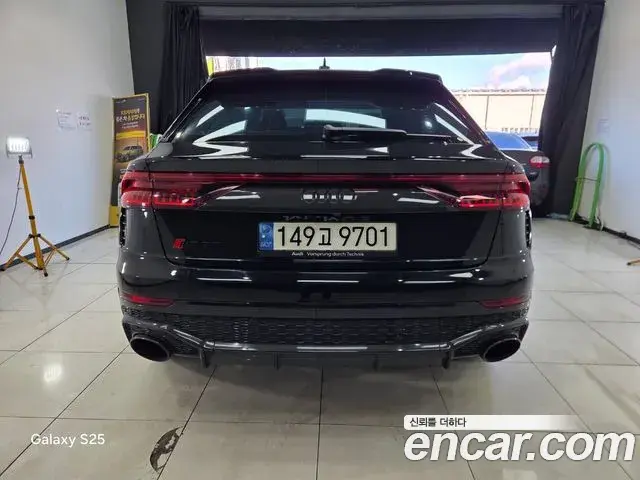 Audi Q7 2022 — Фото 4/20