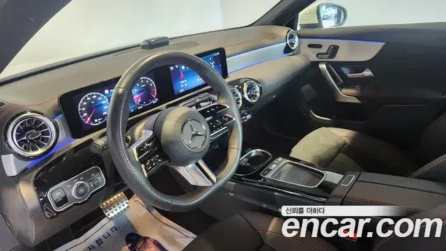 Mercedes-Benz CLA-Class 2026 — Фото 7/17