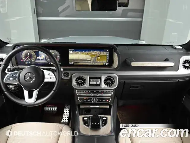 Mercedes-Benz G-Class 2023 — Фото 10/20