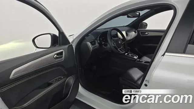 Renault Samsung Arkana 2025 — Şəkil 25/33