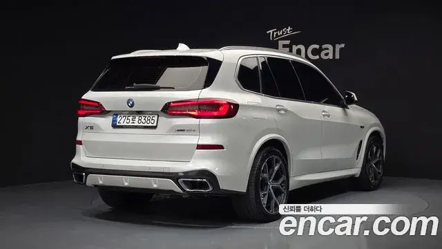 BMW X5 2022 — Фото 2/20