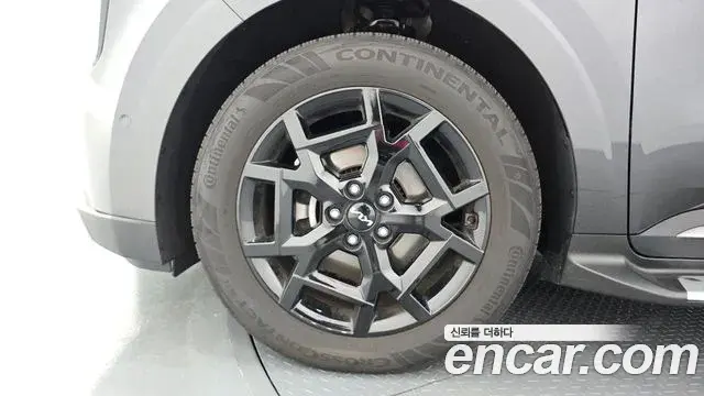 Kia Carnival 2024 — Şəkil 5/20
