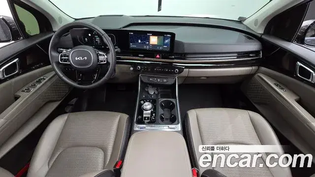 Kia Carnival 2024 — Şəkil 7/20