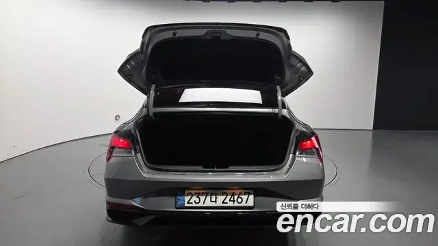 Hyundai Avante 2022 — Şəkil 20/20