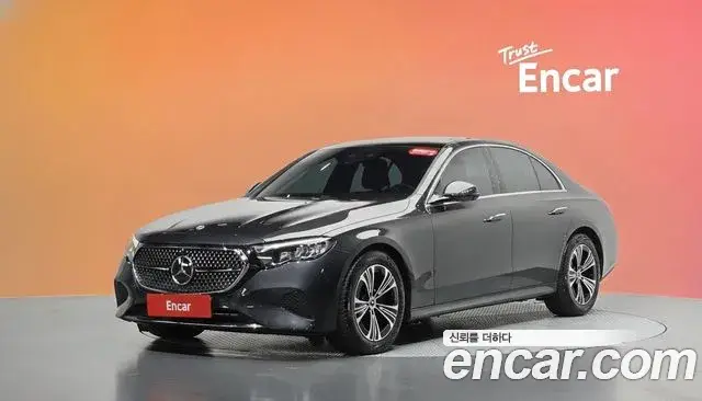 Mercedes-Benz E-Class, 2025