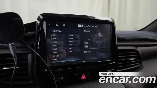 Hyundai Veloster 2018 — Фото 17/20