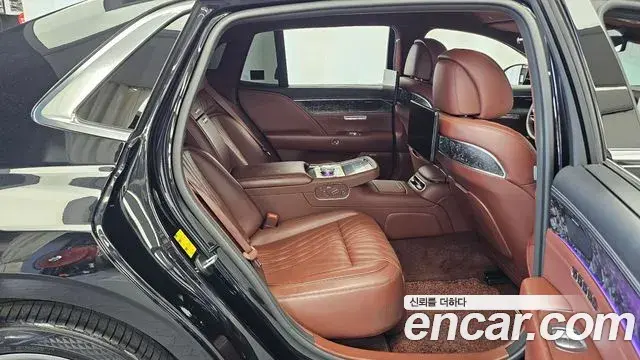 Genesis G90 2022 — Фото 12/20