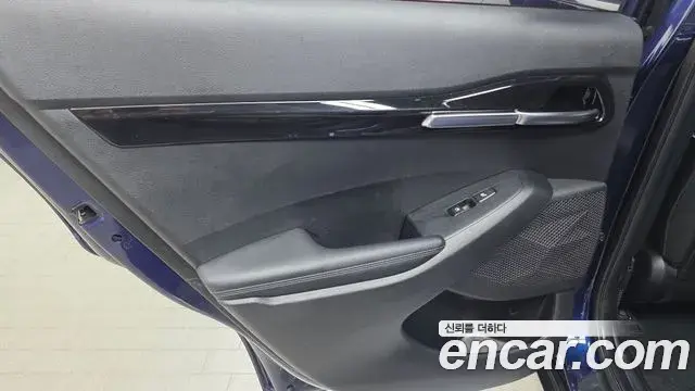 Kia Seltos 2020 — ფოტო 29/30