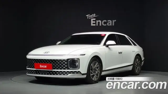 Hyundai Grandeur 2023 — Photo 1/20