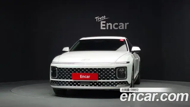 Hyundai Grandeur 2023 — Photo 3/20