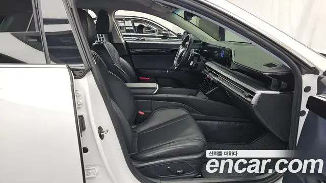 Hyundai Grandeur 2023 — Photo 11/20