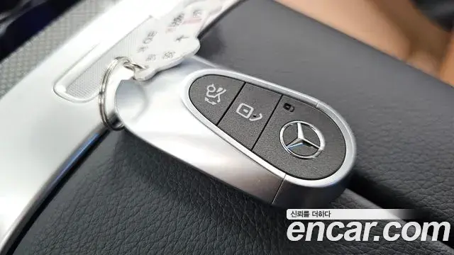 Mercedes-Benz CLE-Class 2025 — Photo 2/33
