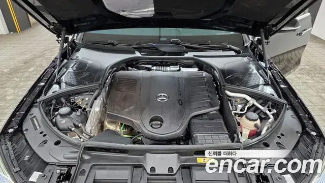 Mercedes-Benz S-Class 2025 — Фото 5/20