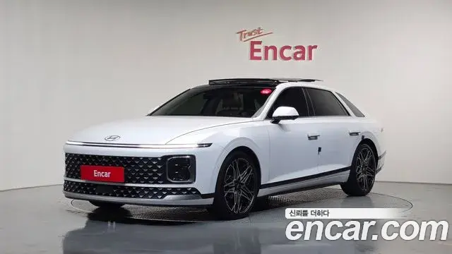 Hyundai Grandeur 2023 — Photo 1/20