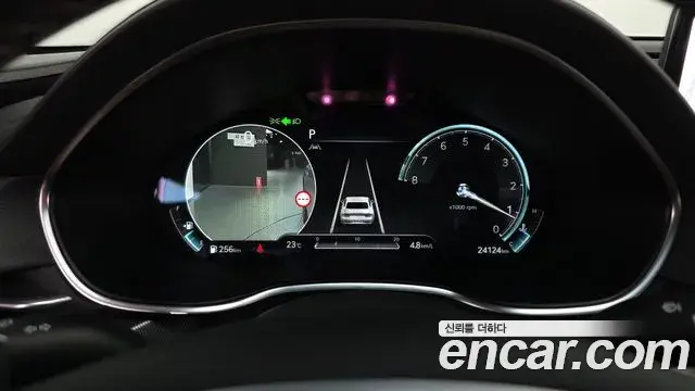 Genesis Electrified G80 2023 — Şəkil 8/20