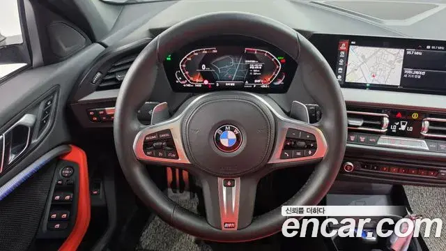 BMW 1 Series 2021 — Фото 13/20