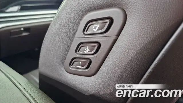 Hyundai Grandeur 2023 — Фото 18/20