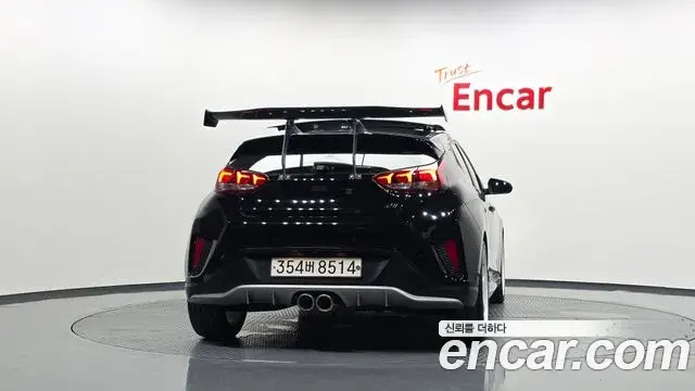 Hyundai Veloster 2020 — Фото 4/20