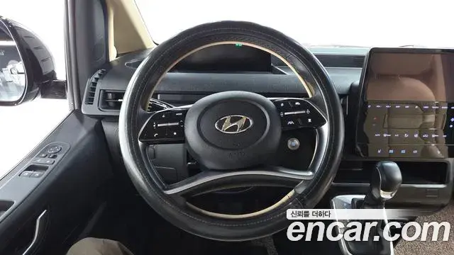 Hyundai Staria 2022 — Şəkil 12/20