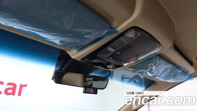Hyundai Staria 2022 — Şəkil 16/20