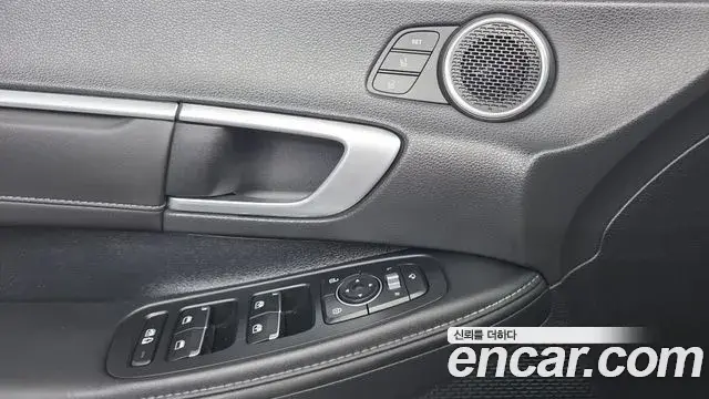 Hyundai Sonata 2021 — Фото 11/20