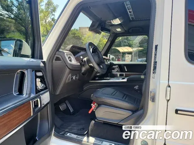 Mercedes-Benz G-Class 2025 — Şəkil 12/20