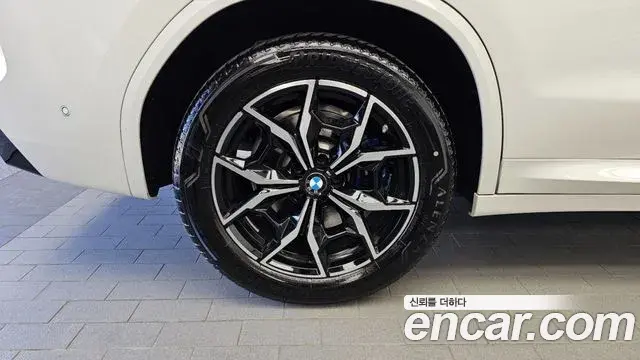 BMW X3 2024 — Photo 19/20