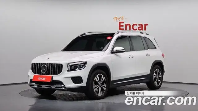 Mercedes-Benz GLB-Class 2022 — Фото 1/20