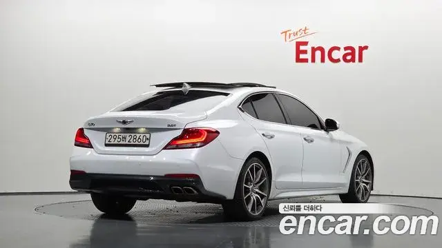 Genesis G70 2020 — ფოტო 24/35