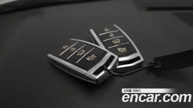 Genesis G70 2020 — ფოტო 8/35