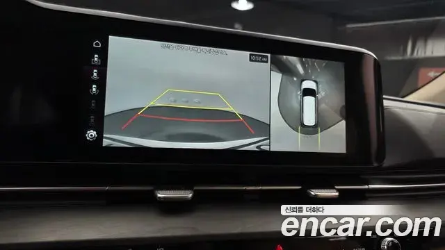 Kia Carnival 2021 — Photo 15/20