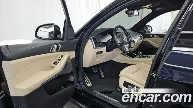 BMW X5 2021 — Photo 10/20