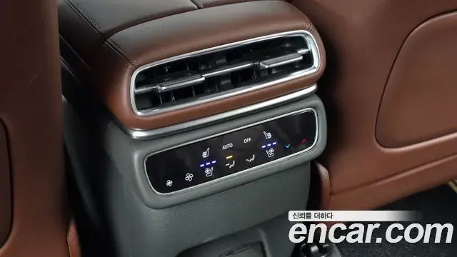 Genesis GV80 2023 — Photo 19/20