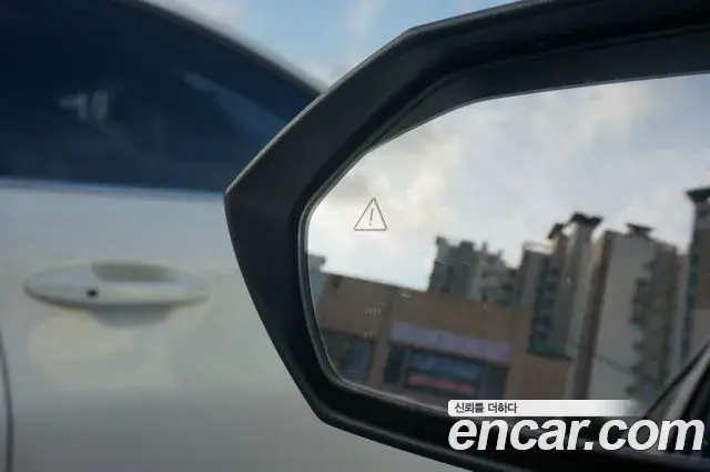 Hyundai Avante 2023 — Photo 5/20