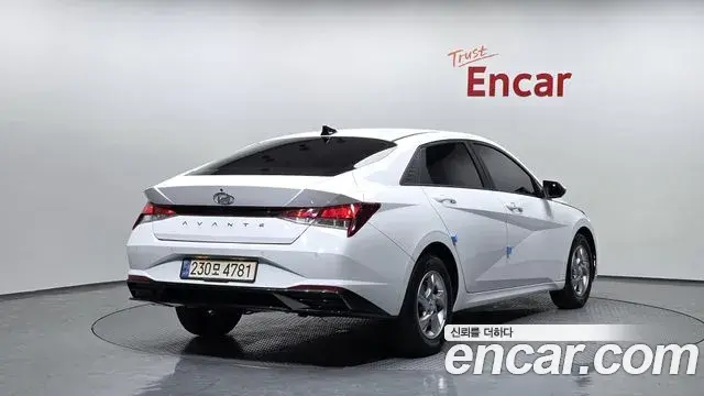 Hyundai Avante 2021 — Photo 2/20