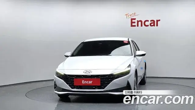 Hyundai Avante 2021 — Photo 3/20
