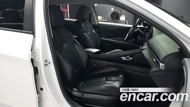 Hyundai Avante 2021 — Photo 11/20