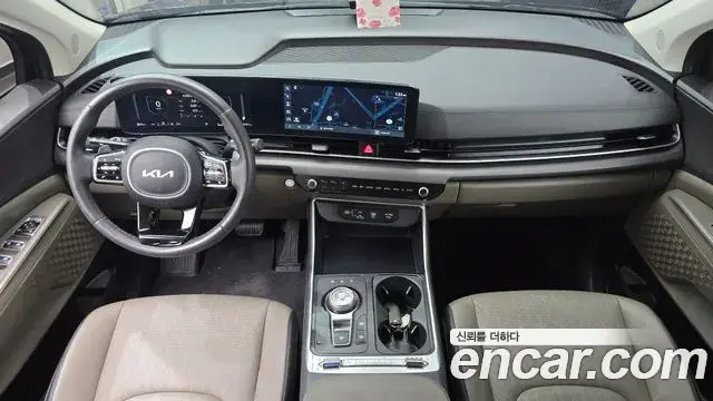 Kia Carnival 2024 — Şəkil 7/20