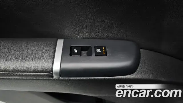 Hyundai Grandeur 2023 — Photo 19/20