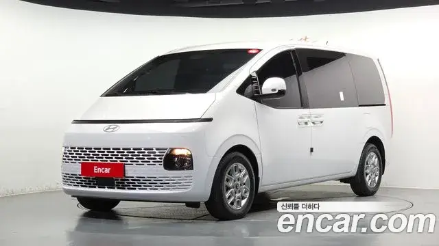 Hyundai Staria, 2024