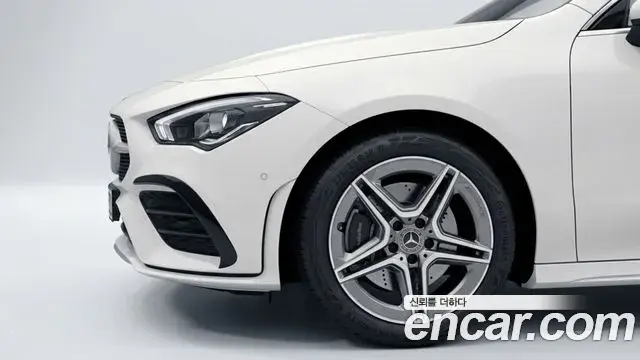 Mercedes-Benz CLA-Class 2026 — Photo 4/12