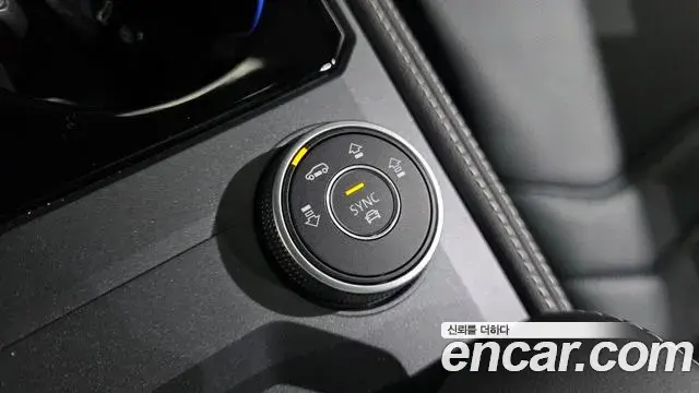 Volkswagen Touareg 2024 — Photo 40/40