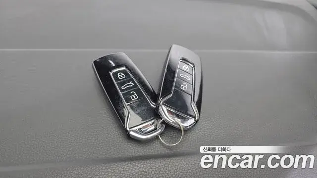 Volkswagen Touareg 2024 — Photo 18/40