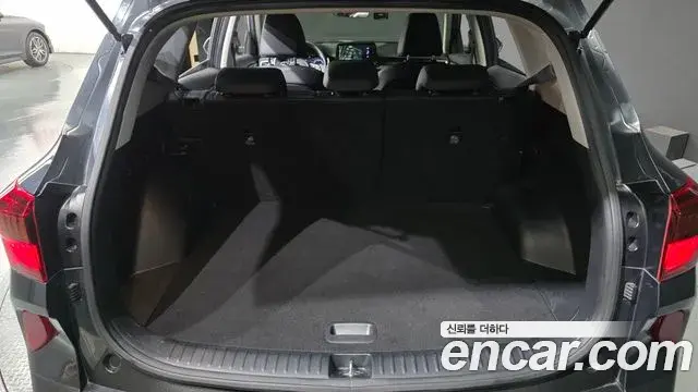 Kia Seltos 2022 — Şəkil 2/32
